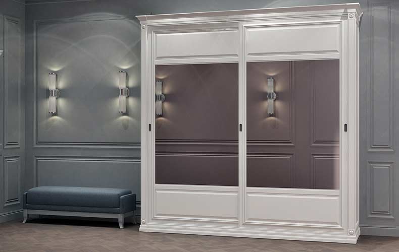 Белый шкаф-купе с зеркалом в прихожую