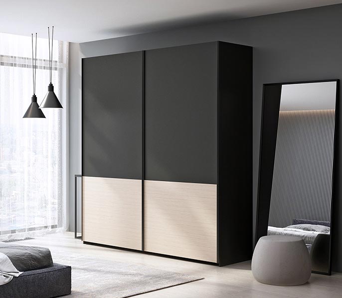 Шкаф-купе с двумя створками на балкон