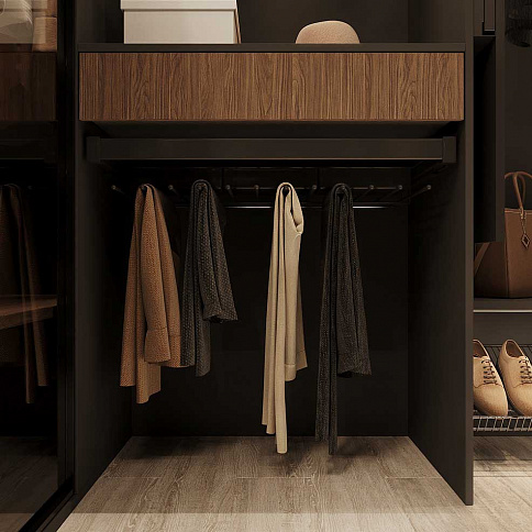 Гардеробная комната 10 - детальное фото № 8