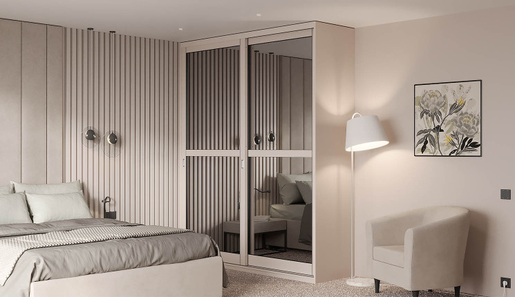 Двухдверный шкаф-купе зеркальный в спальню