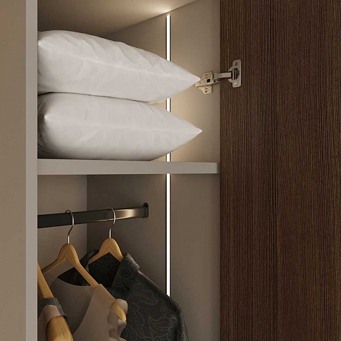 Шкаф с зеркалом на две створки в спальню - детальное фото № 7