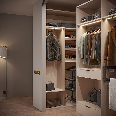 Гардеробная комната 17 - детальное фото № 2