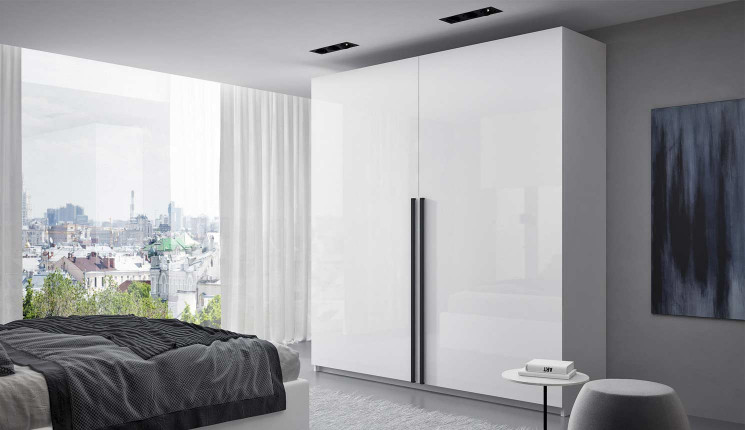 Белый шкаф-купе в спальню