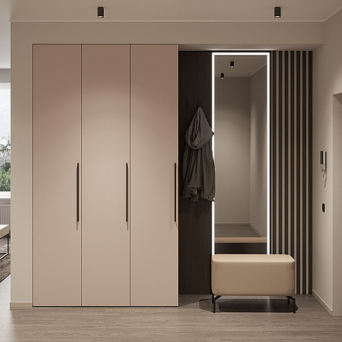 Трёхдверный распашной шкаф с зеркалом в прихожую - детальное фото № 1